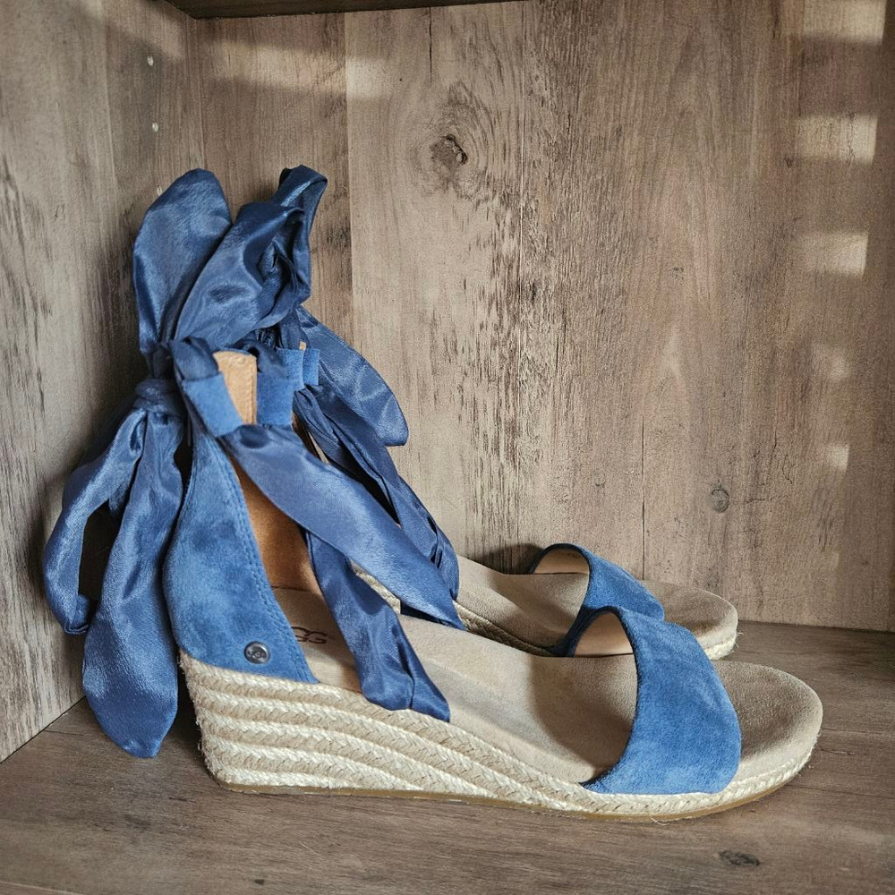 UGG Trina Wedge Espadrille Tie Up Blue Womens 8.5